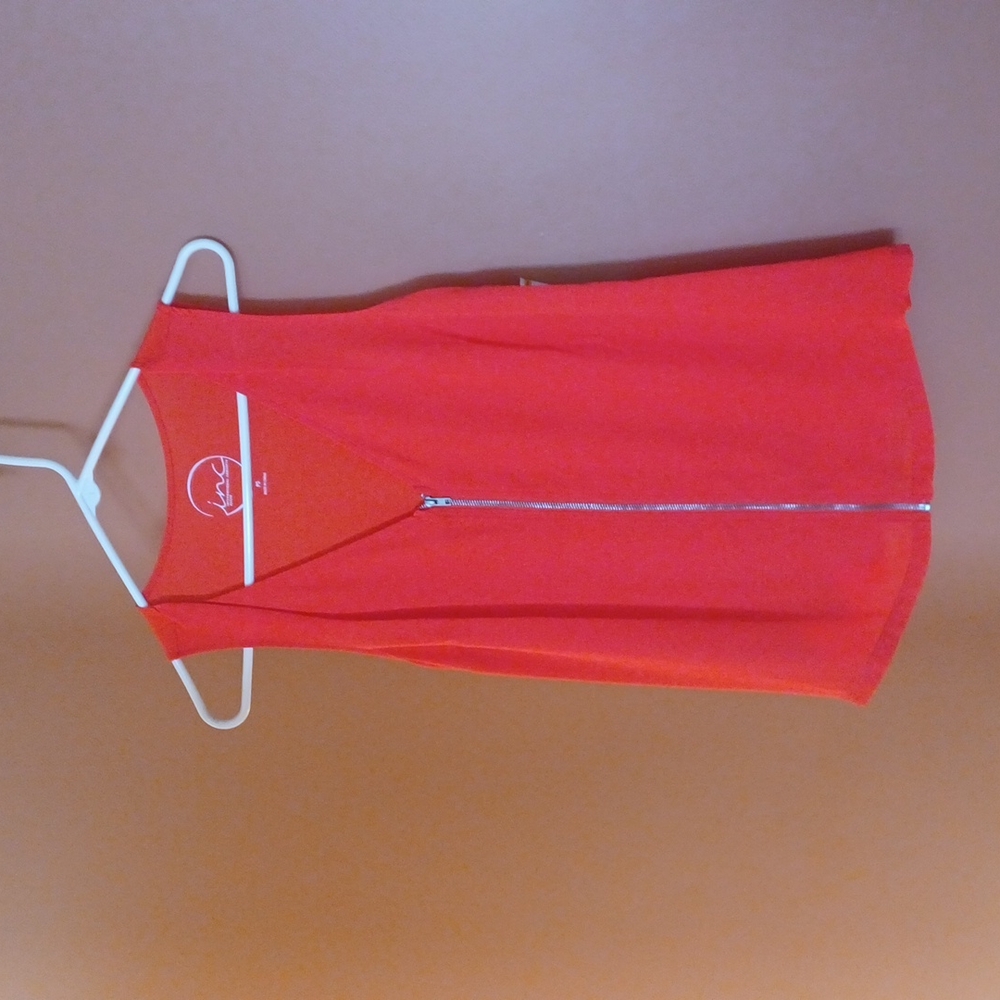 Nwt! Woman petite tank top